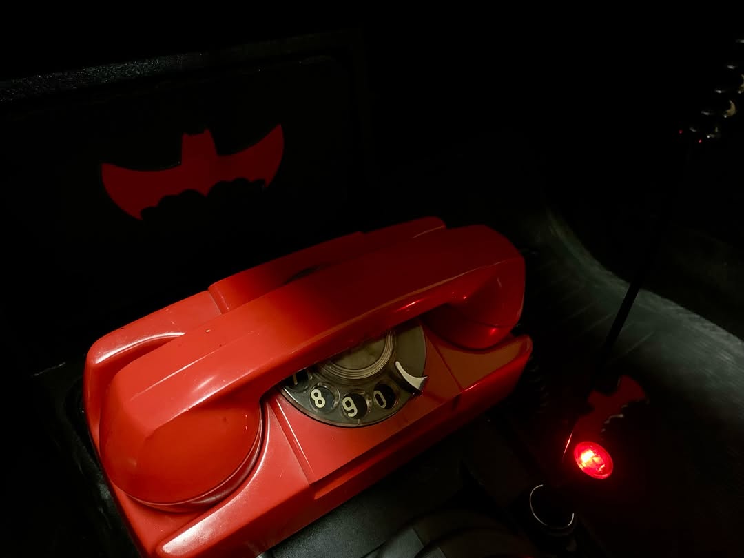 BATMÓVEL TRIBUTO BATMOBILE - Imagem 17