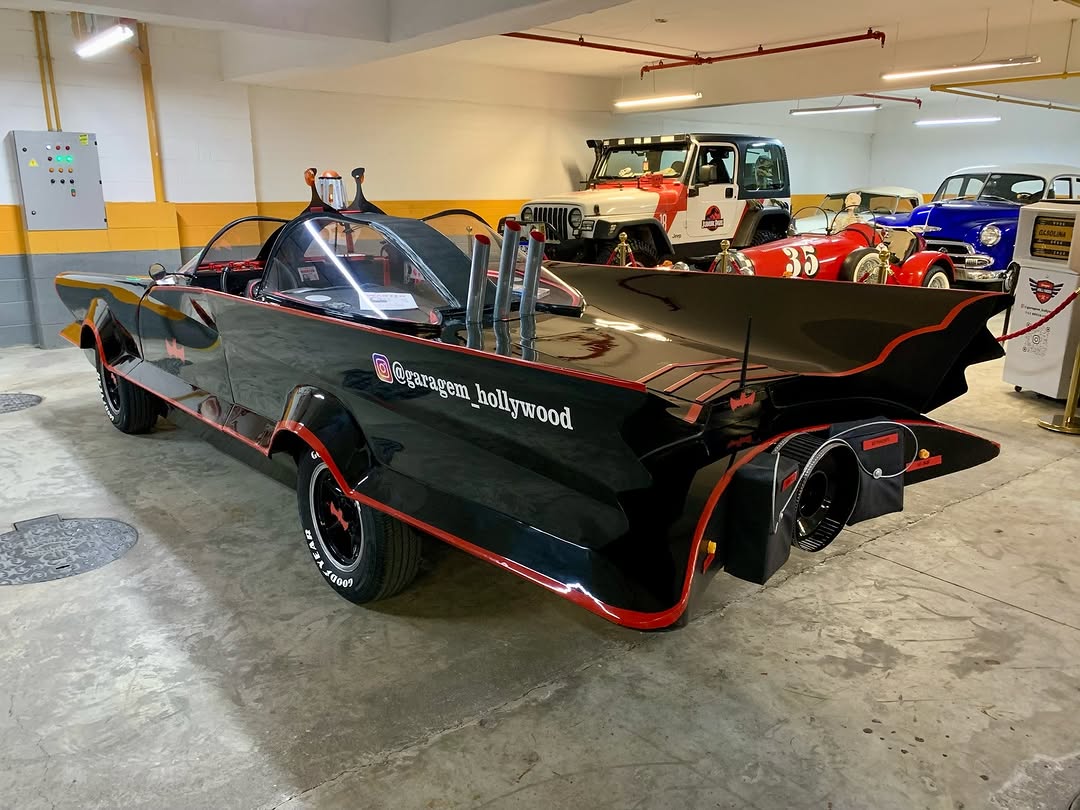 BATMÓVEL TRIBUTO BATMOBILE - Imagem 3
