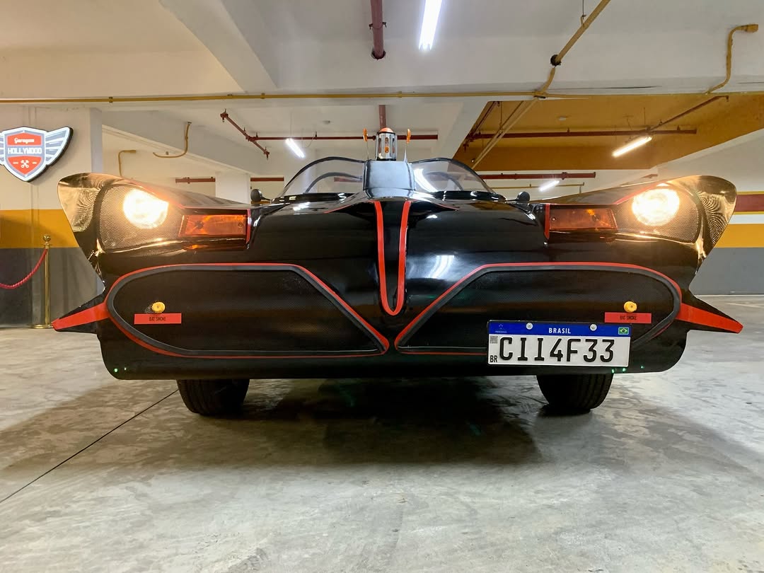 BATMÓVEL TRIBUTO BATMOBILE - Imagem 7