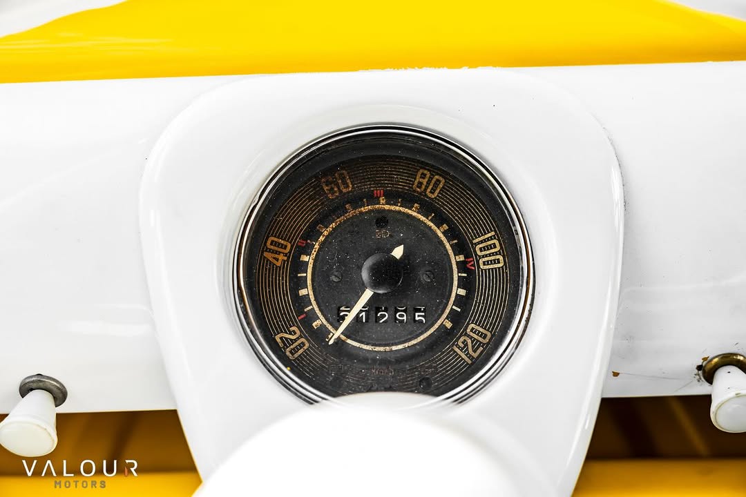 VOLKSWAGEN KOMBI - Imagem 13