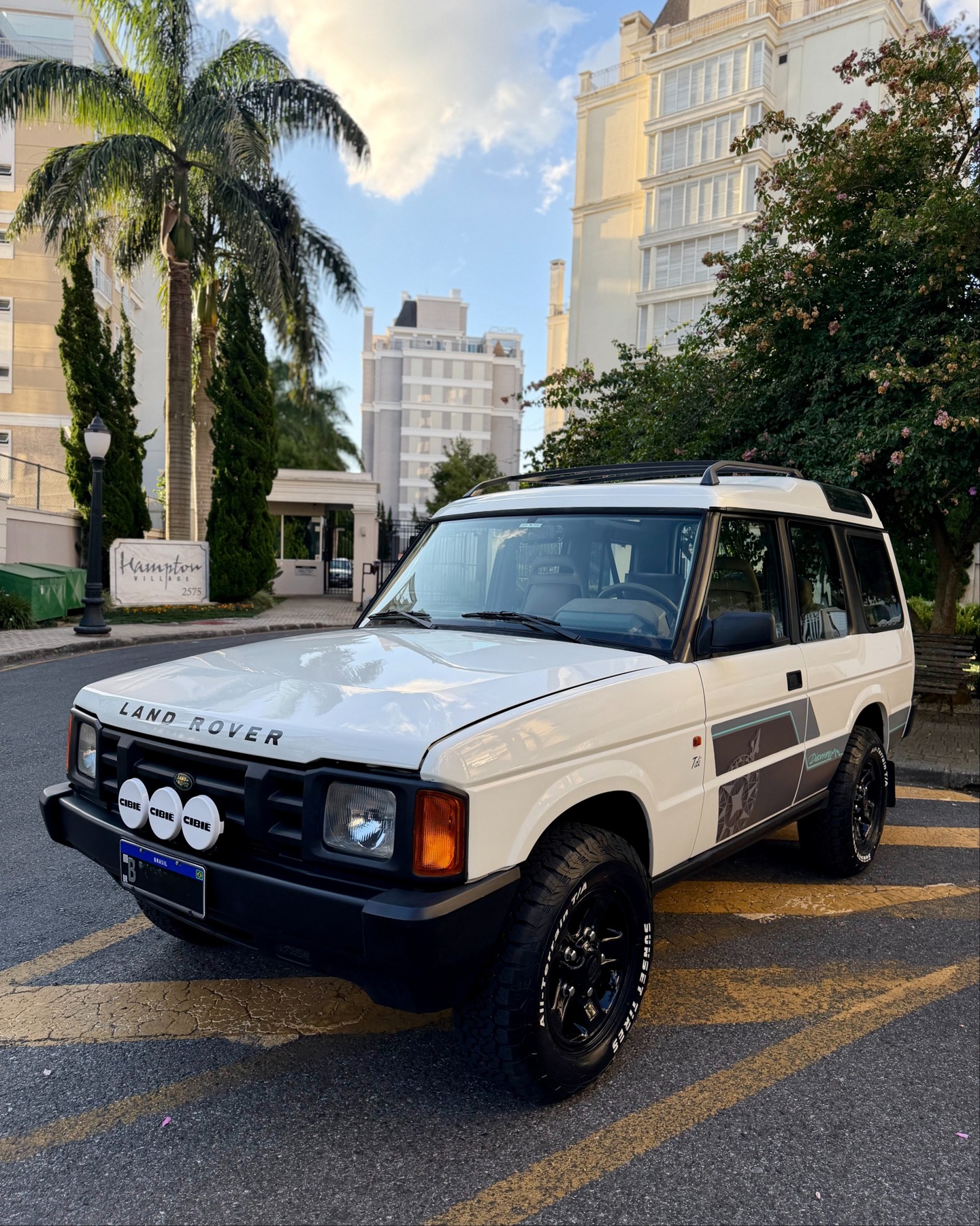 LAND ROVER DISCOVERY 1 - Imagem 1