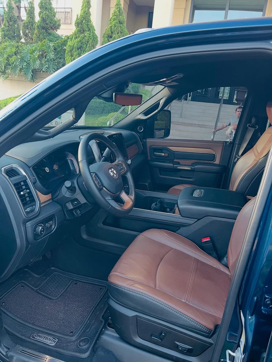 DODGE RAM 3500 LONGHORN - Imagem 12