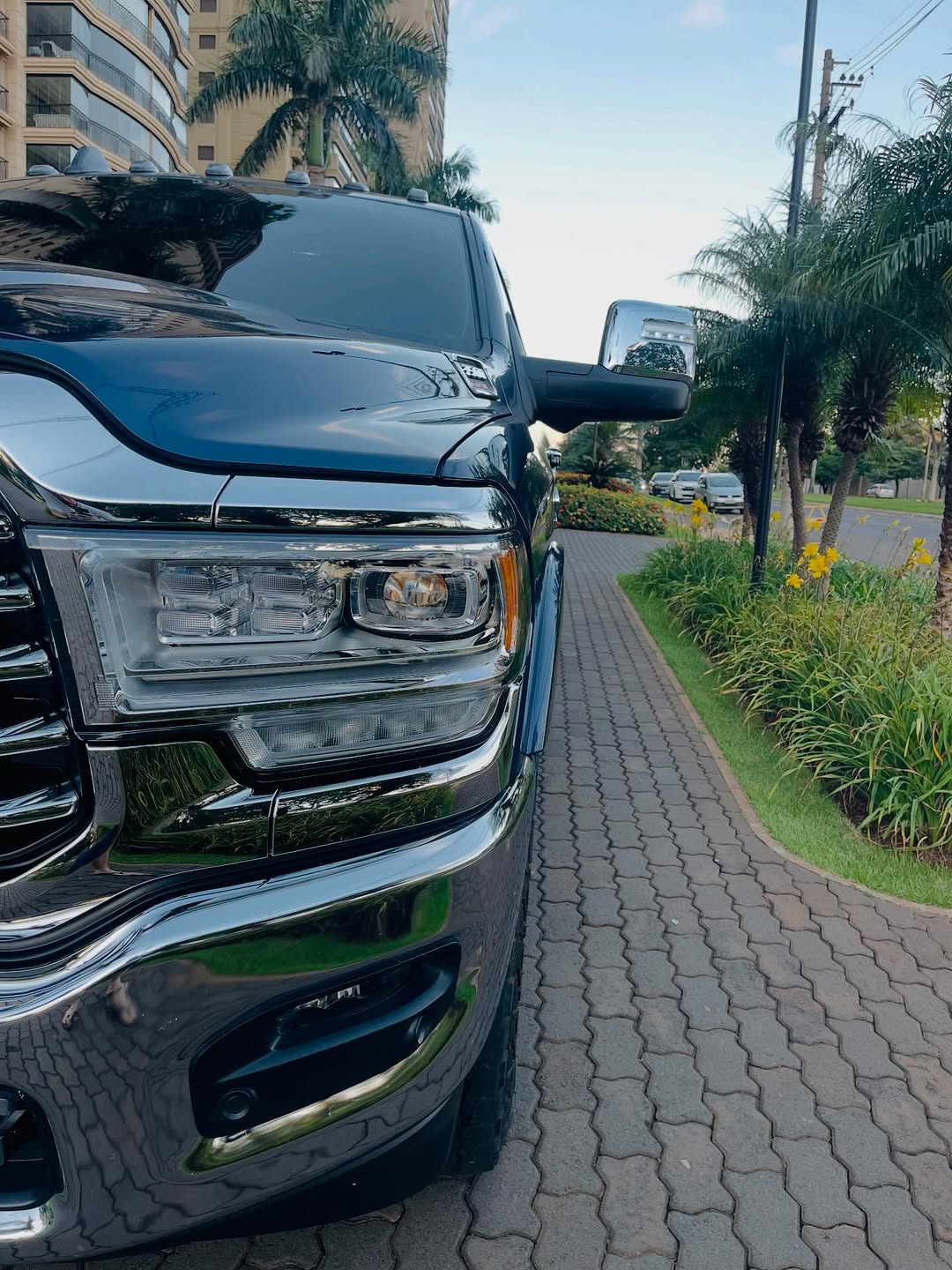DODGE RAM 3500 LONGHORN - Imagem 9