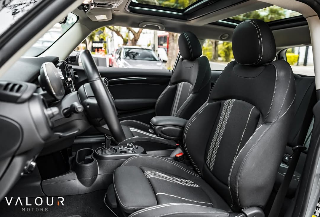 MINI COOPER - Imagem 18