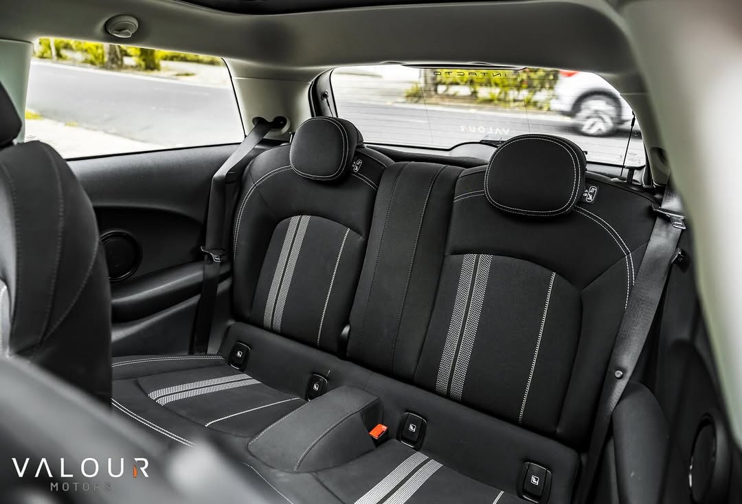 MINI COOPER - Imagem 20