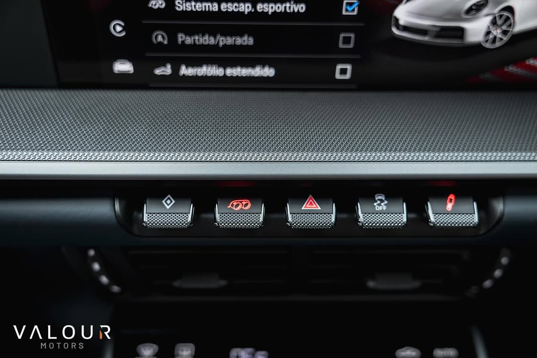 PORSCHE 911 - Imagem 16