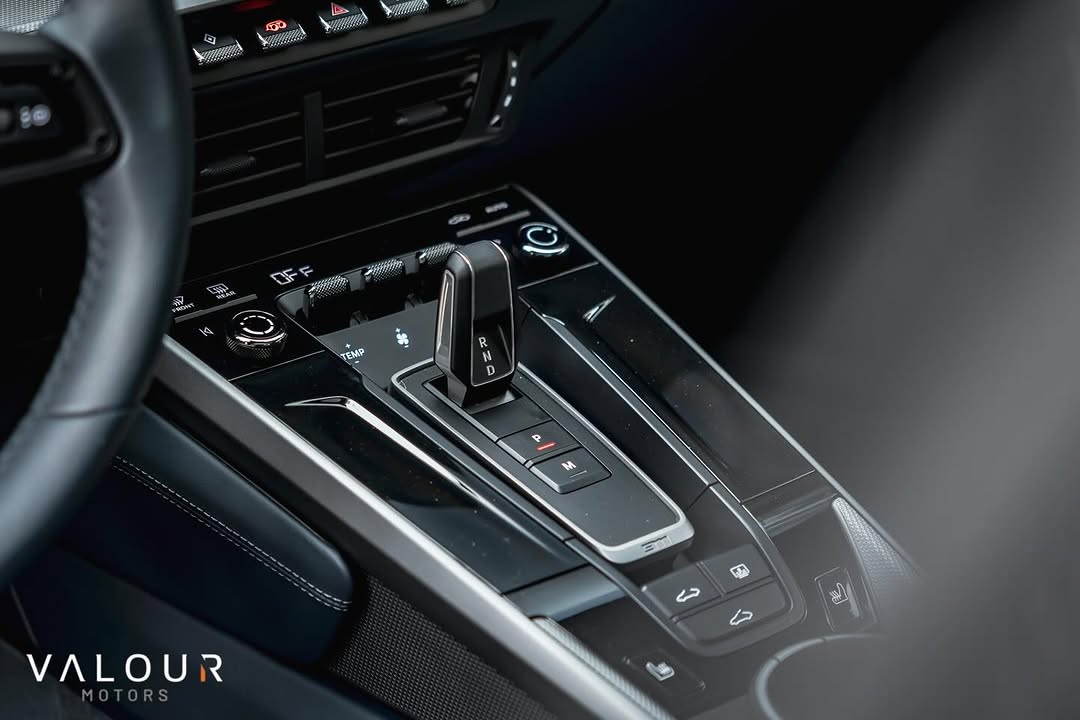 PORSCHE 911 - Imagem 17