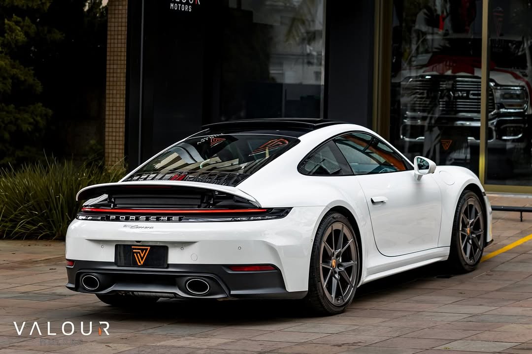 PORSCHE 911 - Imagem 9