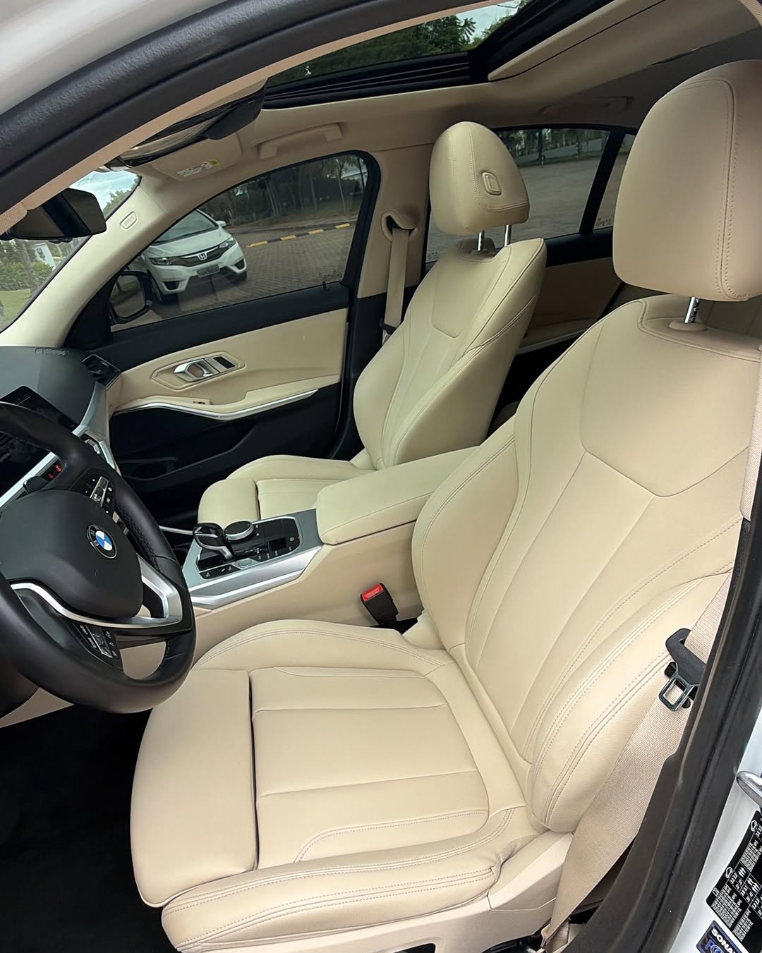 BMW 320I GP ACTIVE - Imagem 13