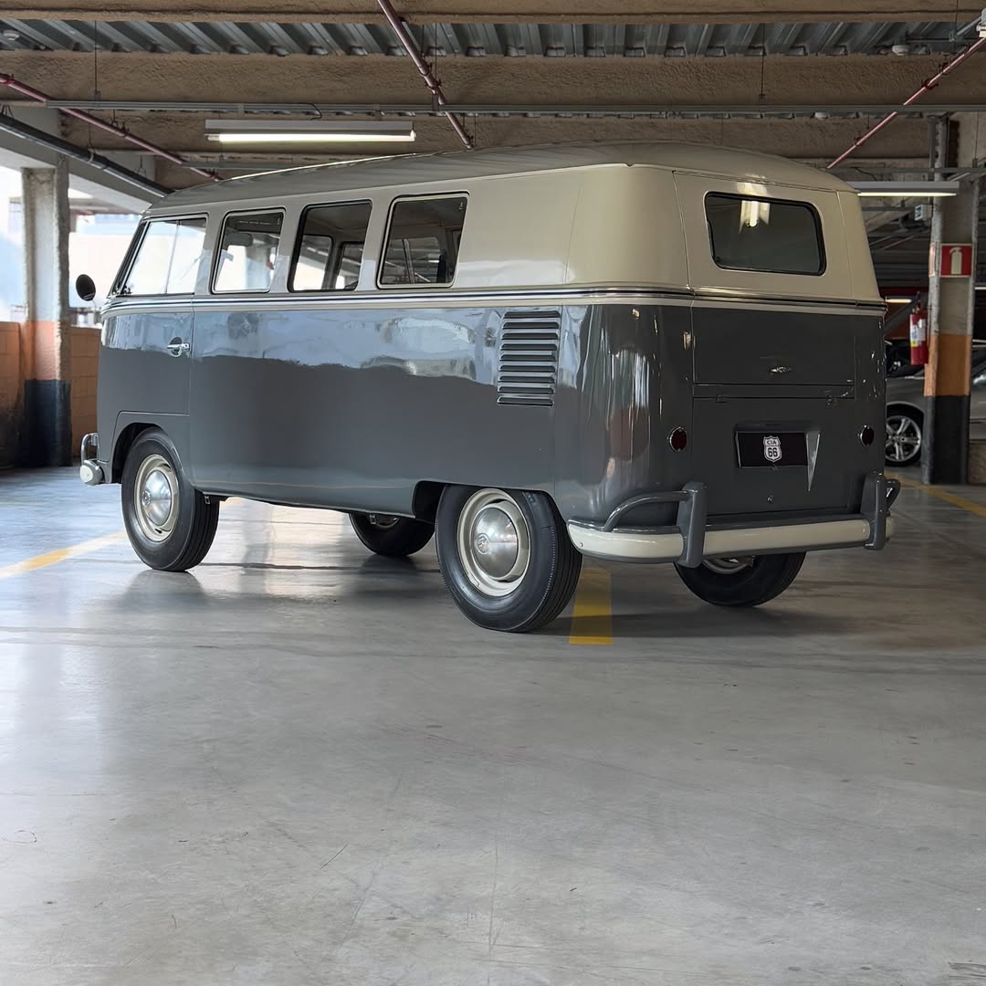 VOLKSWAGEN KOMBI LUXO - Imagem 11