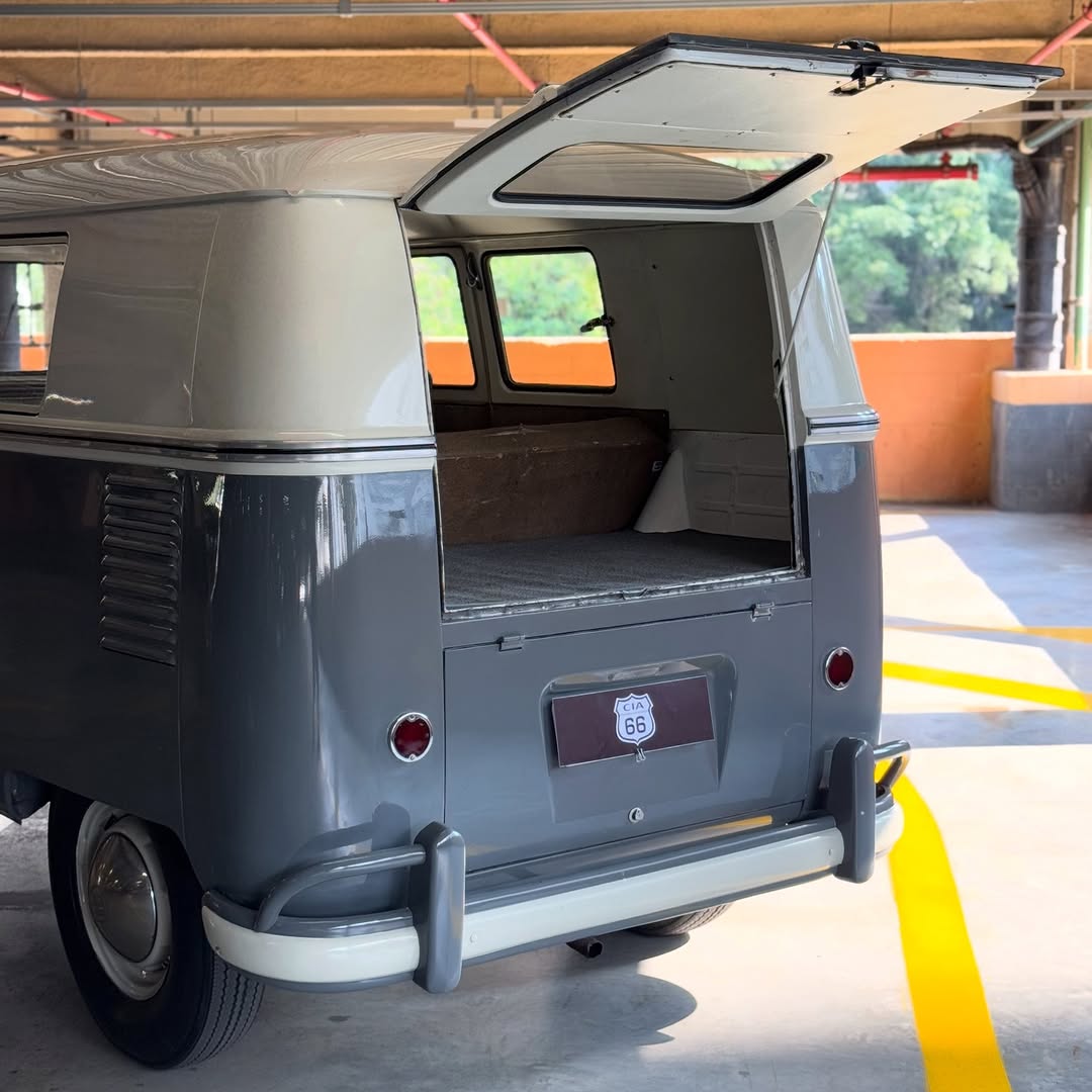 VOLKSWAGEN KOMBI LUXO - Imagem 17