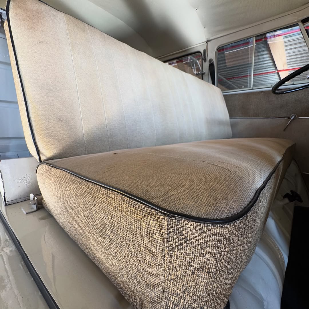 VOLKSWAGEN KOMBI LUXO - Imagem 10