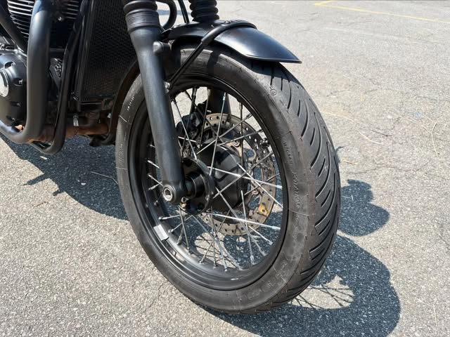 TRIUMPH BONNEVILLE T100 BLACK - Imagem 10