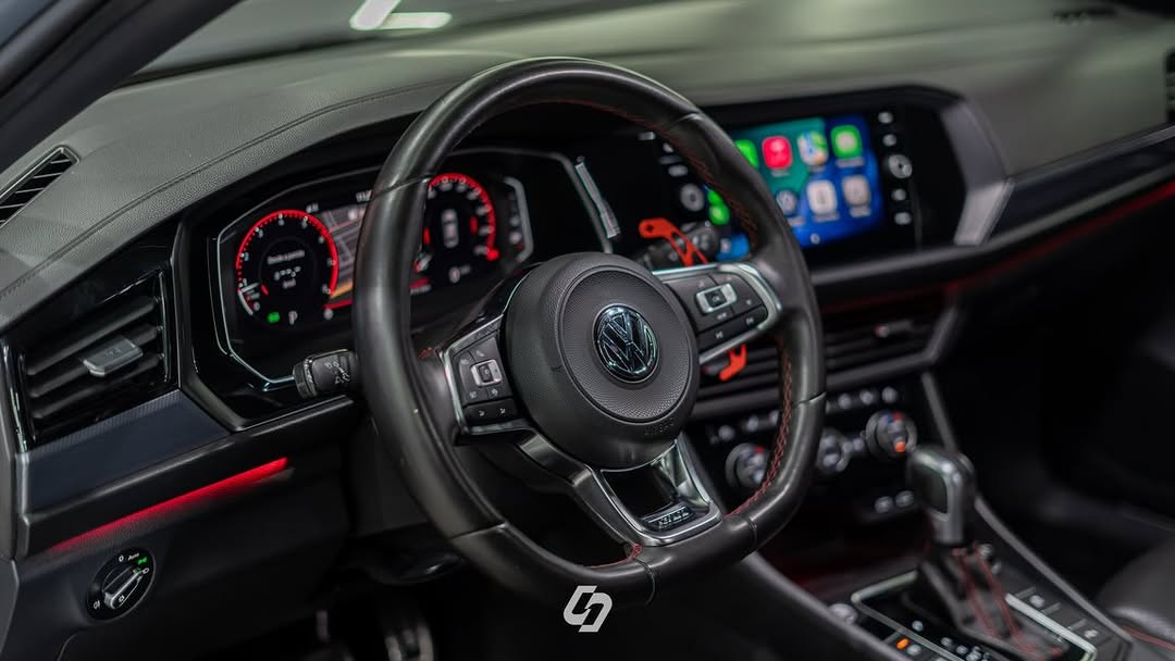VOLKSWAGEN JETTA GLI - Imagem 4