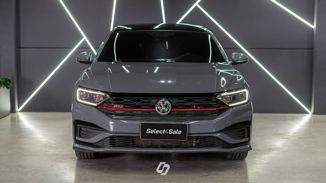 VOLKSWAGEN JETTA GLI - Imagem 5
