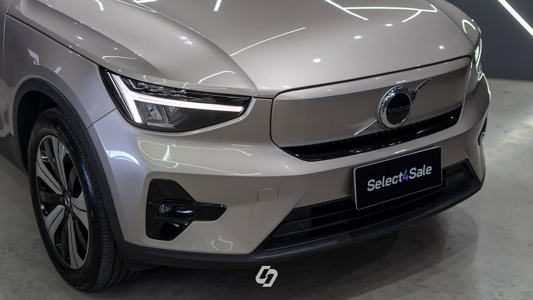 VOLVO XC40 RECHARGE - Imagem 9