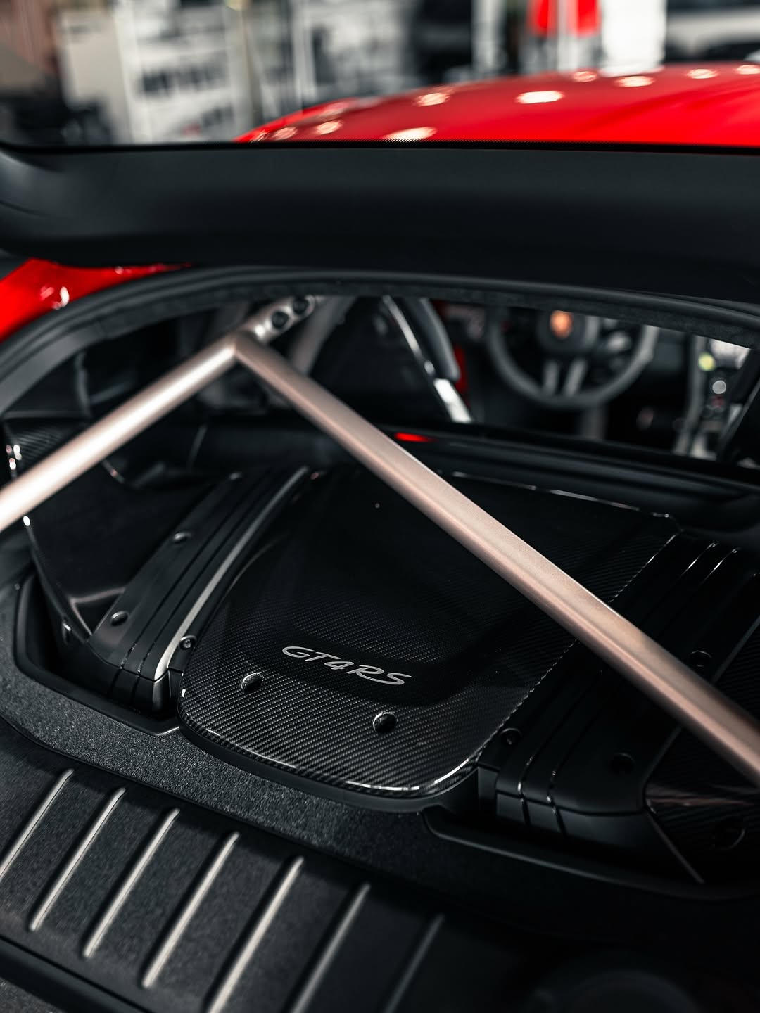 PORSCHE 718 GT4RS - Imagem 7