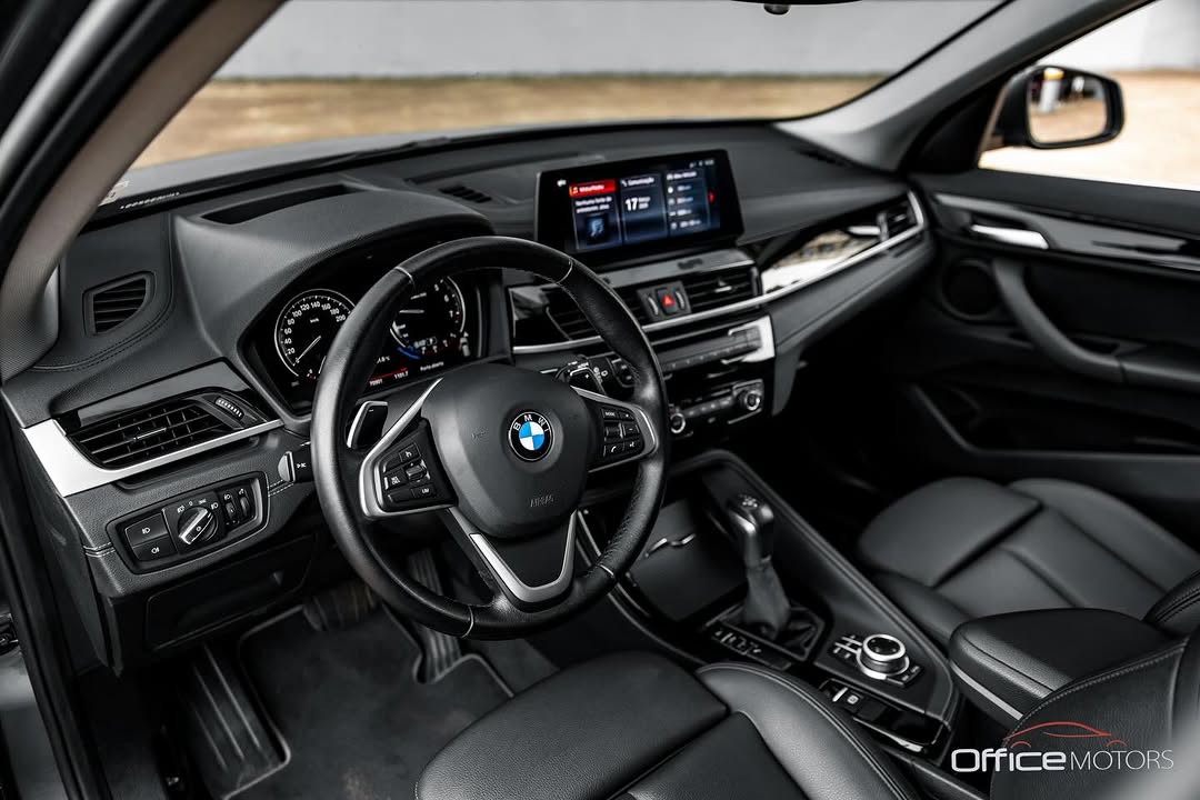 BMW X1 SDRIVE20I XLINE - Imagem 2