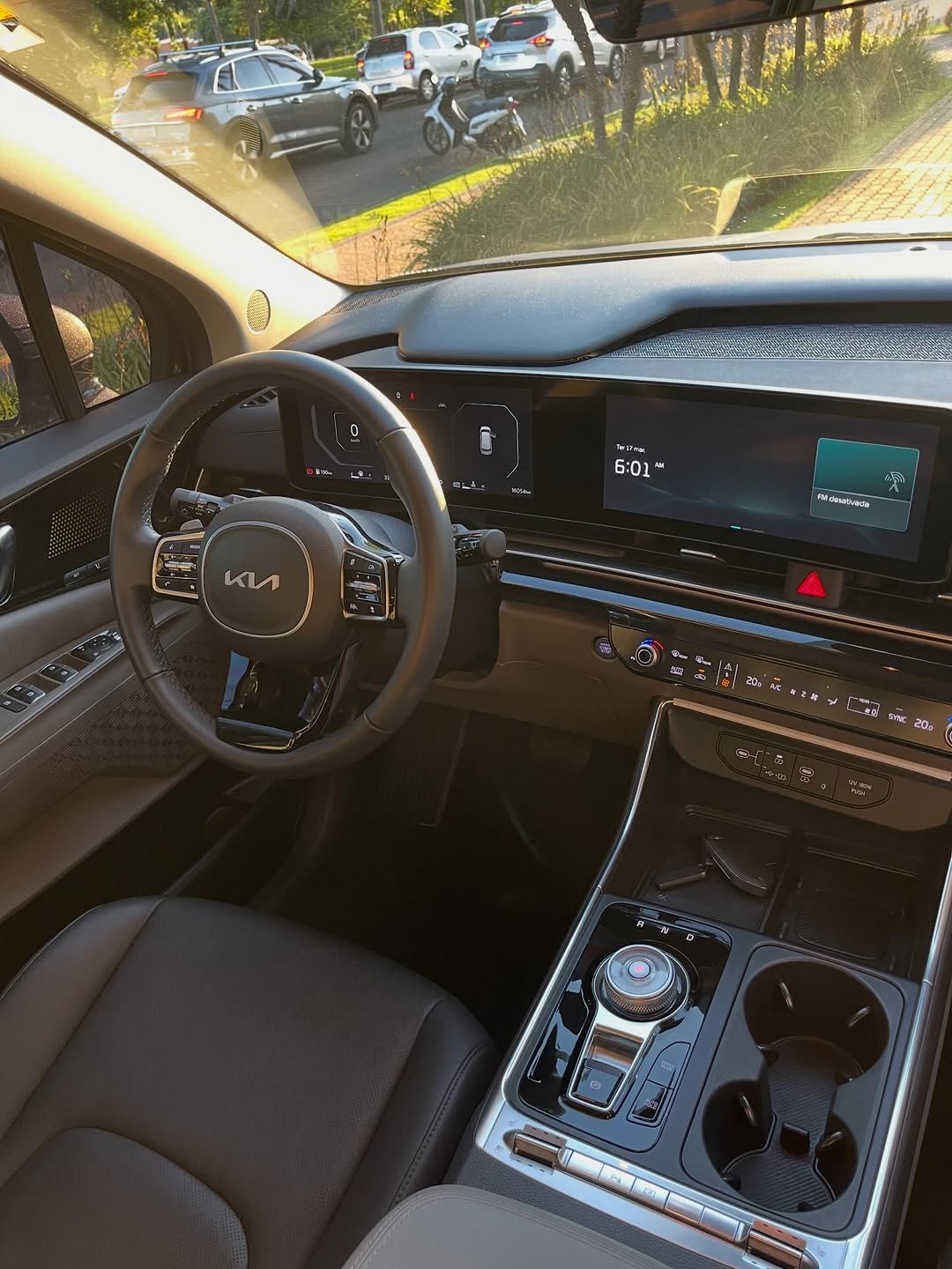 KIA CARNIVAL - Imagem 14