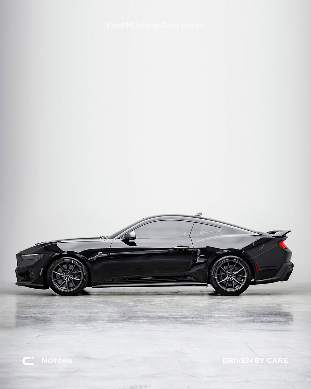 FORD MUSTANG DARK HORSE - Imagem 3