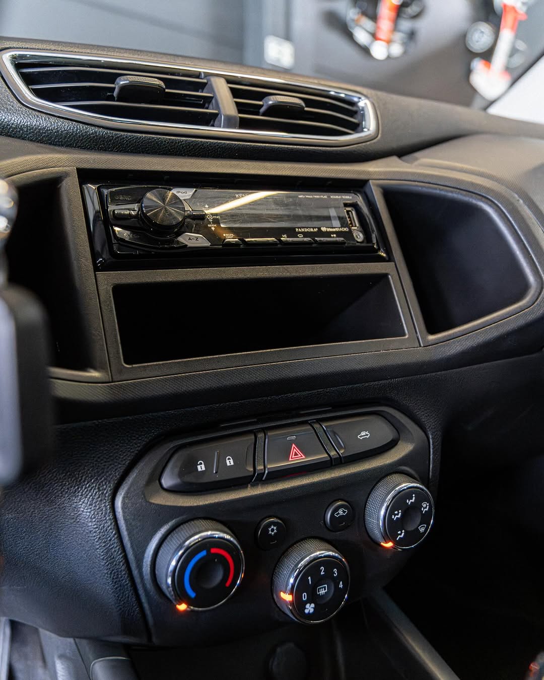 CHEVROLET ONIX LT - Imagem 5
