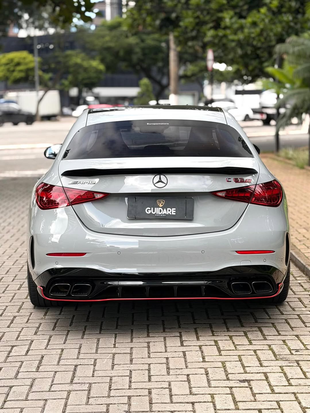 MERCEDES-BENZ C63 AMG F1 EDITION - Imagem 2