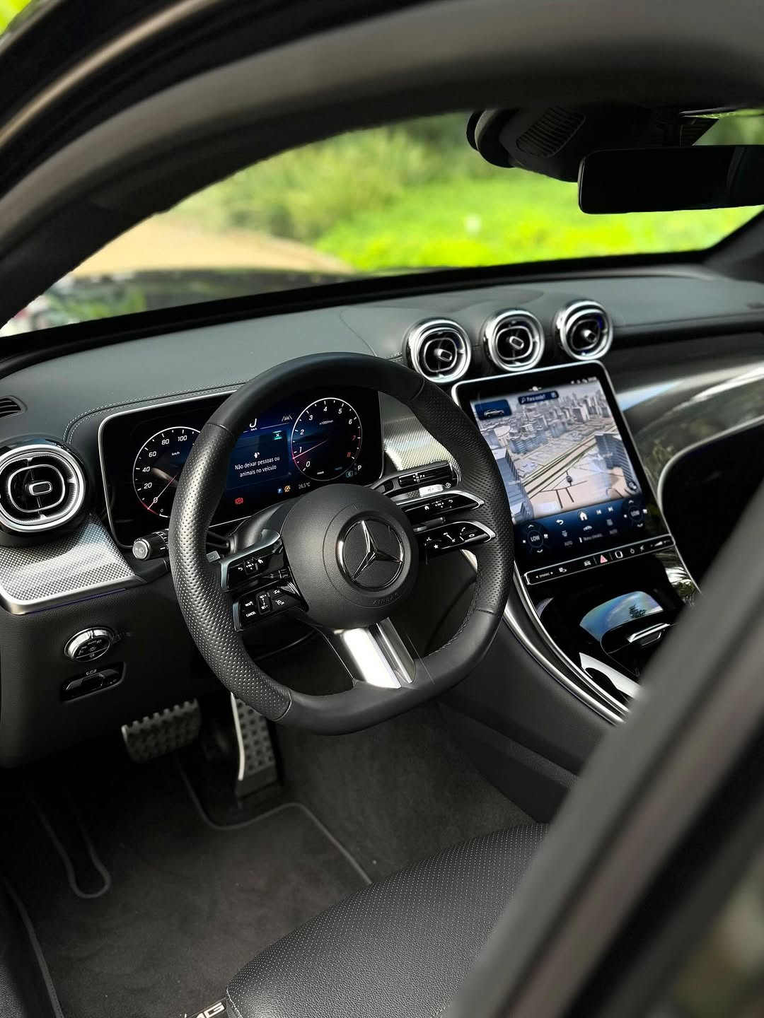 MERCEDES-BENZ C63 AMG F1 EDITION - Imagem 3