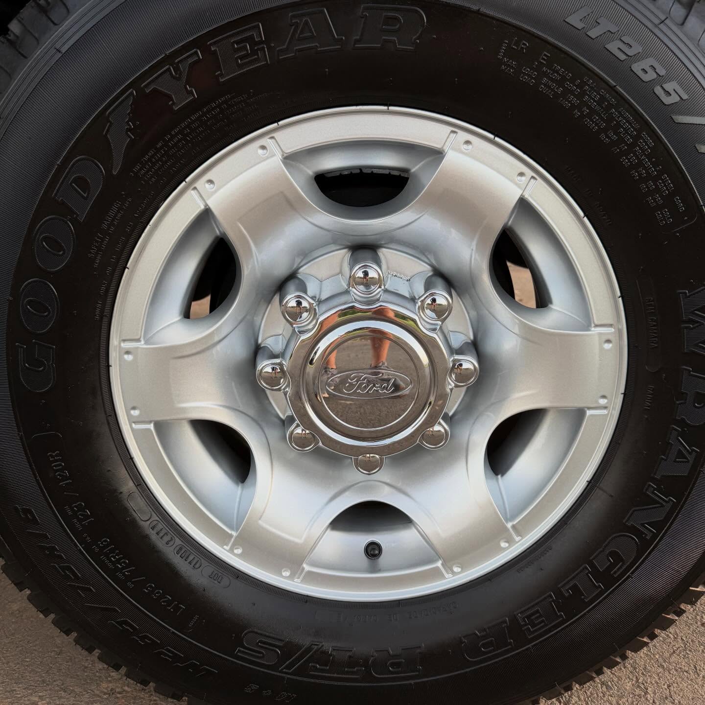 FORD F-250 XLT-L - Imagem 10