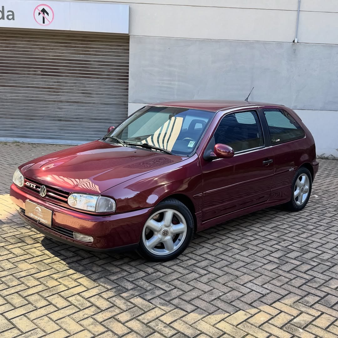 VOLKSWAGEN GOLF GTI - Imagem 1