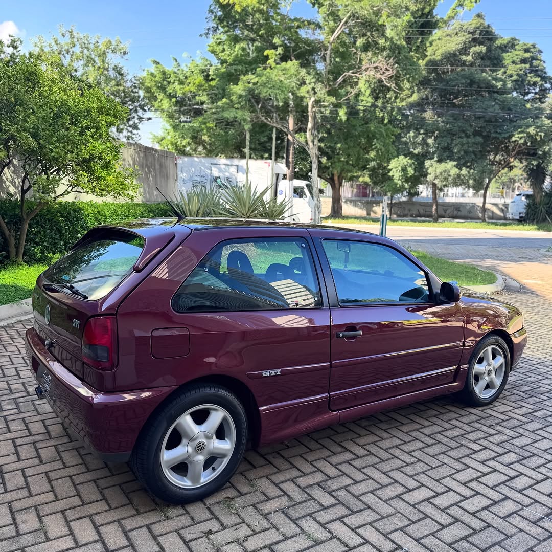 VOLKSWAGEN GOLF GTI - Imagem 4