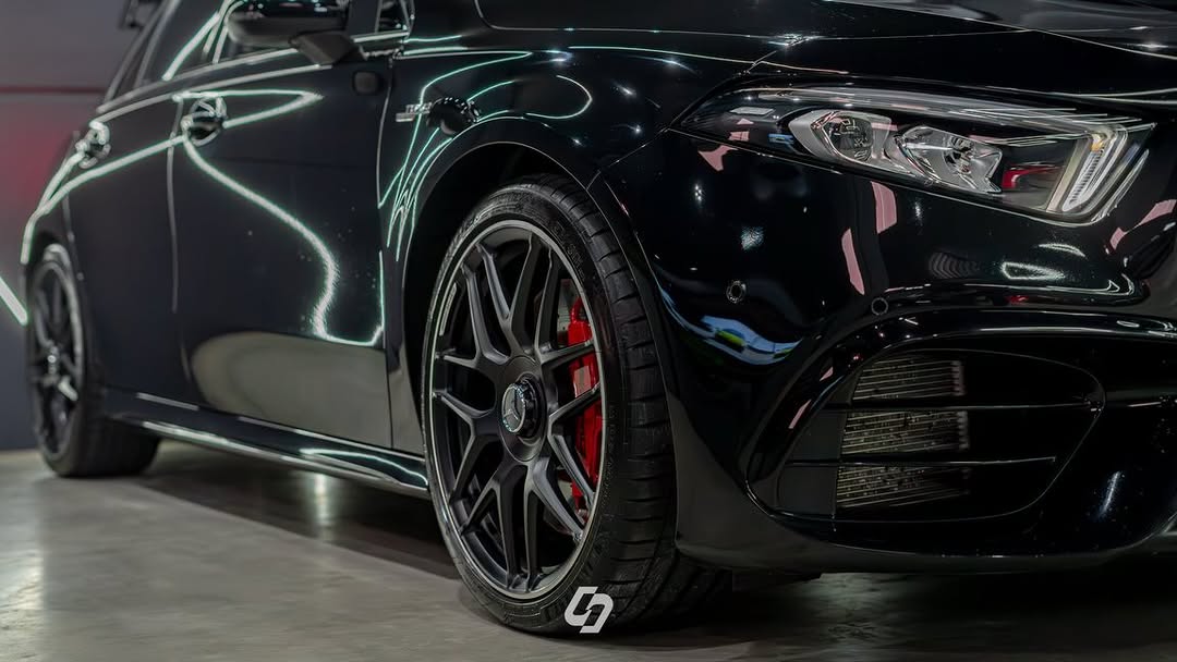 MERCEDES-BENZ A45 S - Imagem 17