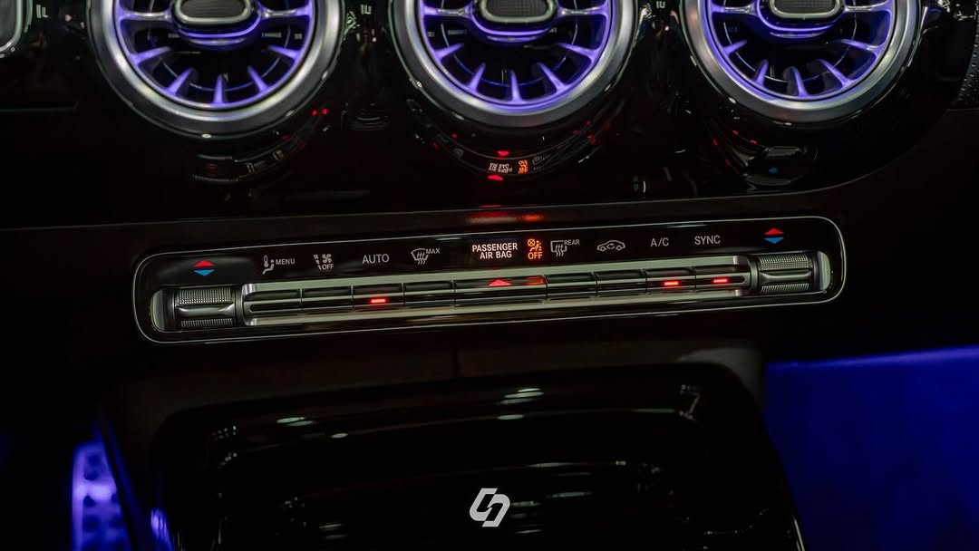 MERCEDES-BENZ A45 S - Imagem 8
