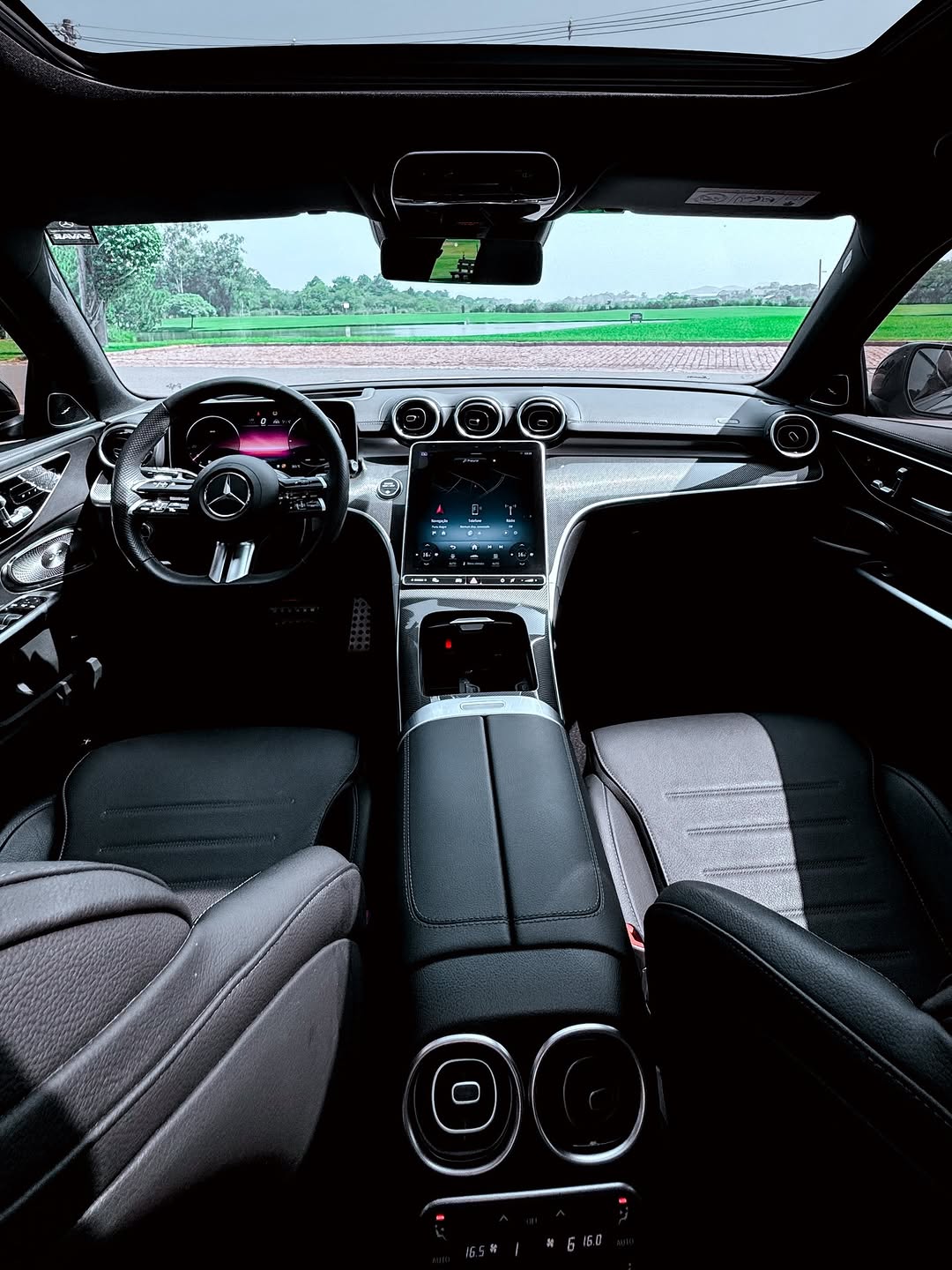 MERCEDES-BENZ C300 AMG LINE - Imagem 4