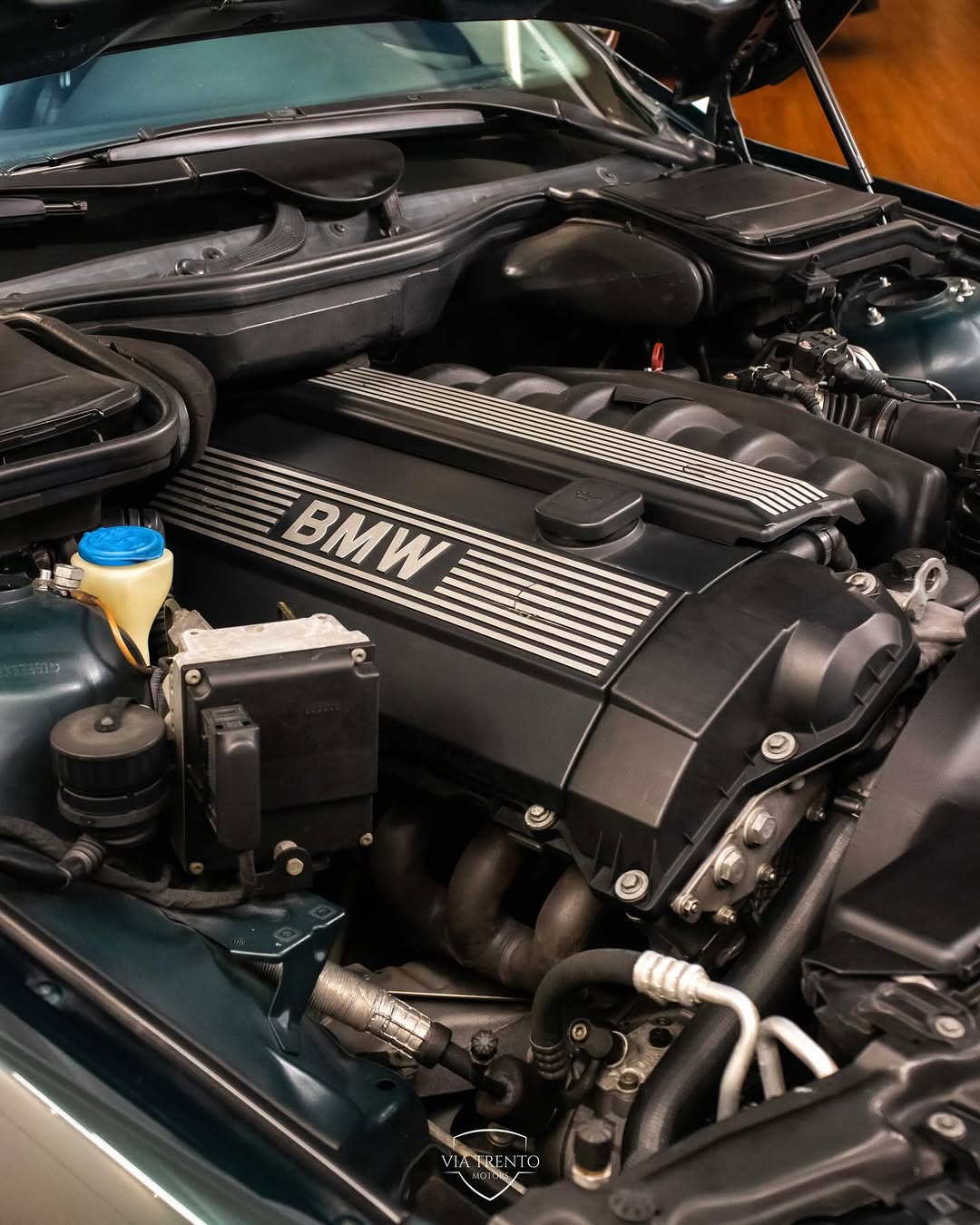 BMW 528I TOURING - Imagem 14