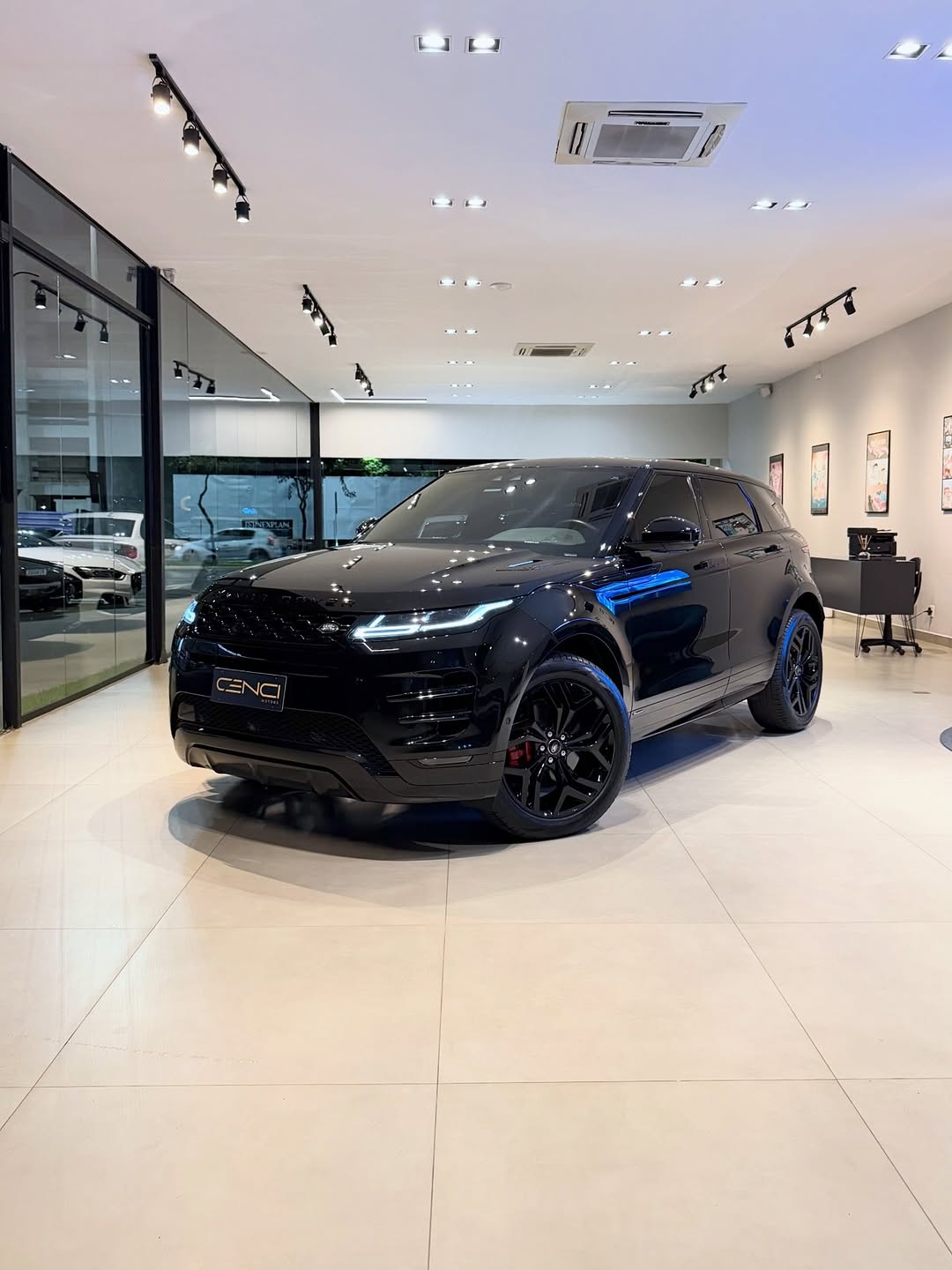 LAND ROVER EVOQUE P300 HSE R-DYNAMIC - Imagem 1