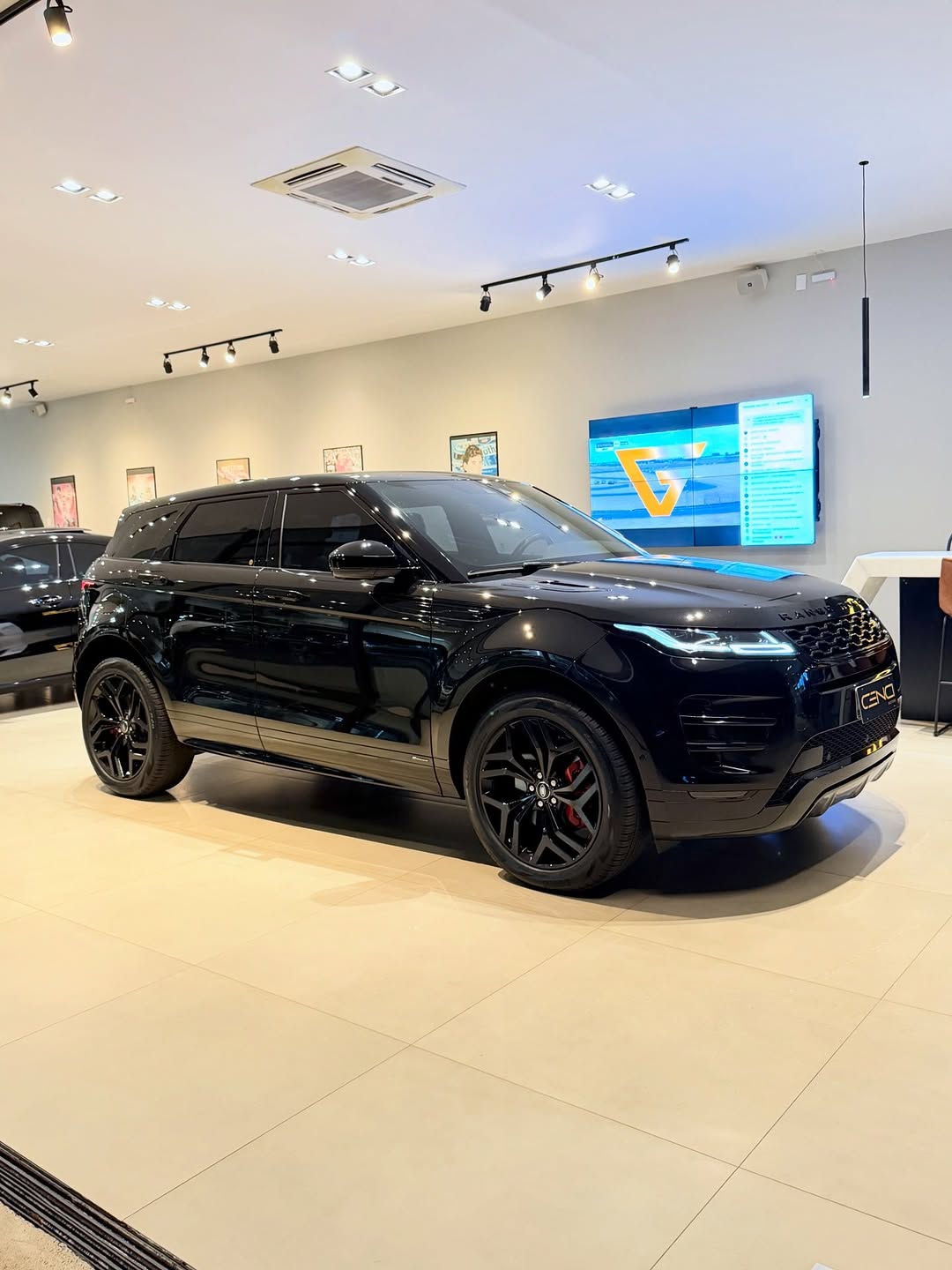 LAND ROVER EVOQUE P300 HSE R-DYNAMIC - Imagem 5