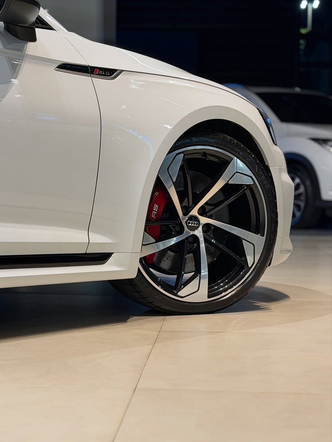 AUDI RS5 - Imagem 16