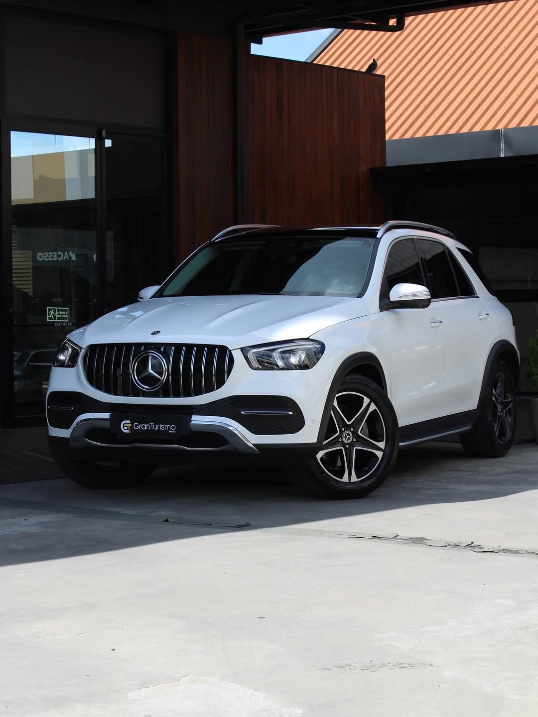 MERCEDES-BENZ GLE 400D - Imagem 1