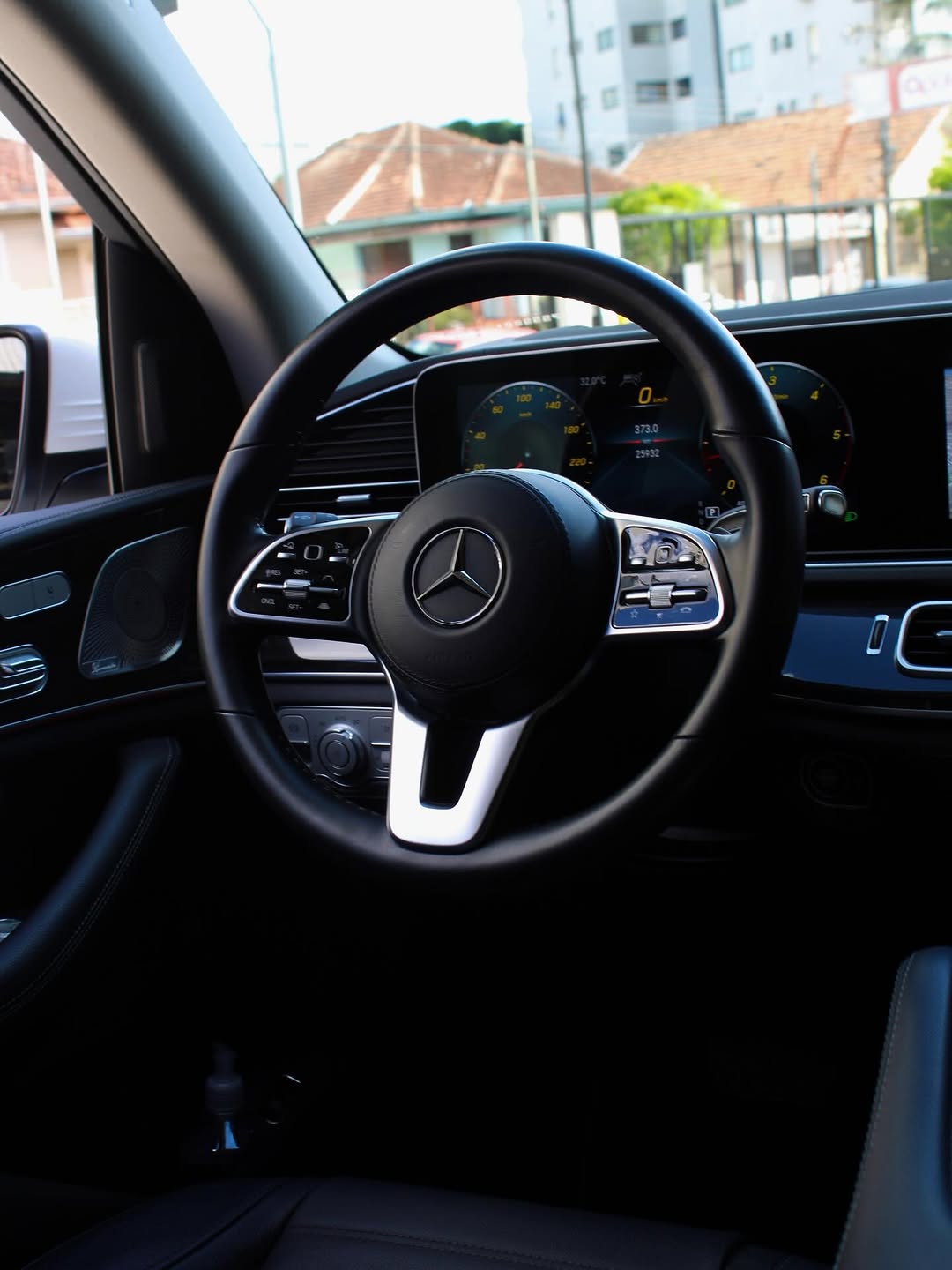 MERCEDES-BENZ GLE 400D - Imagem 3