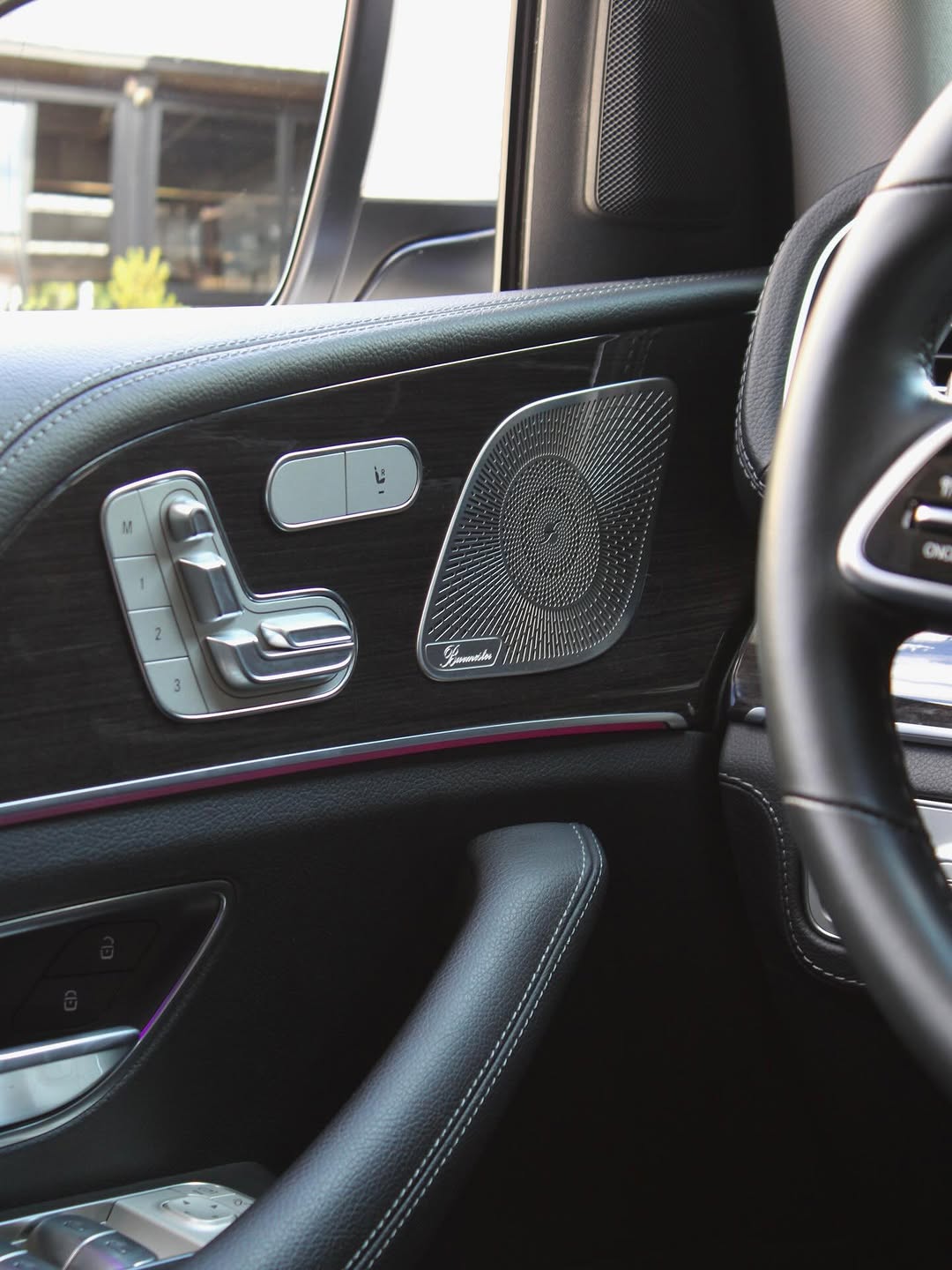 MERCEDES-BENZ GLE 400D - Imagem 4