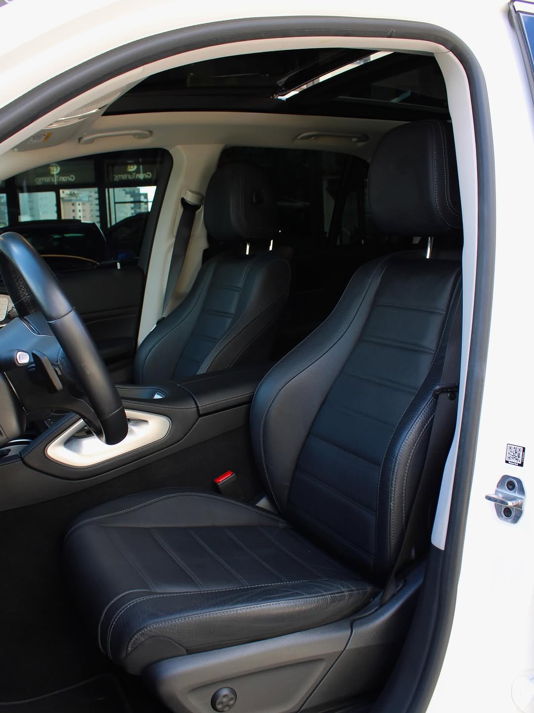 MERCEDES-BENZ GLE 400D - Imagem 5