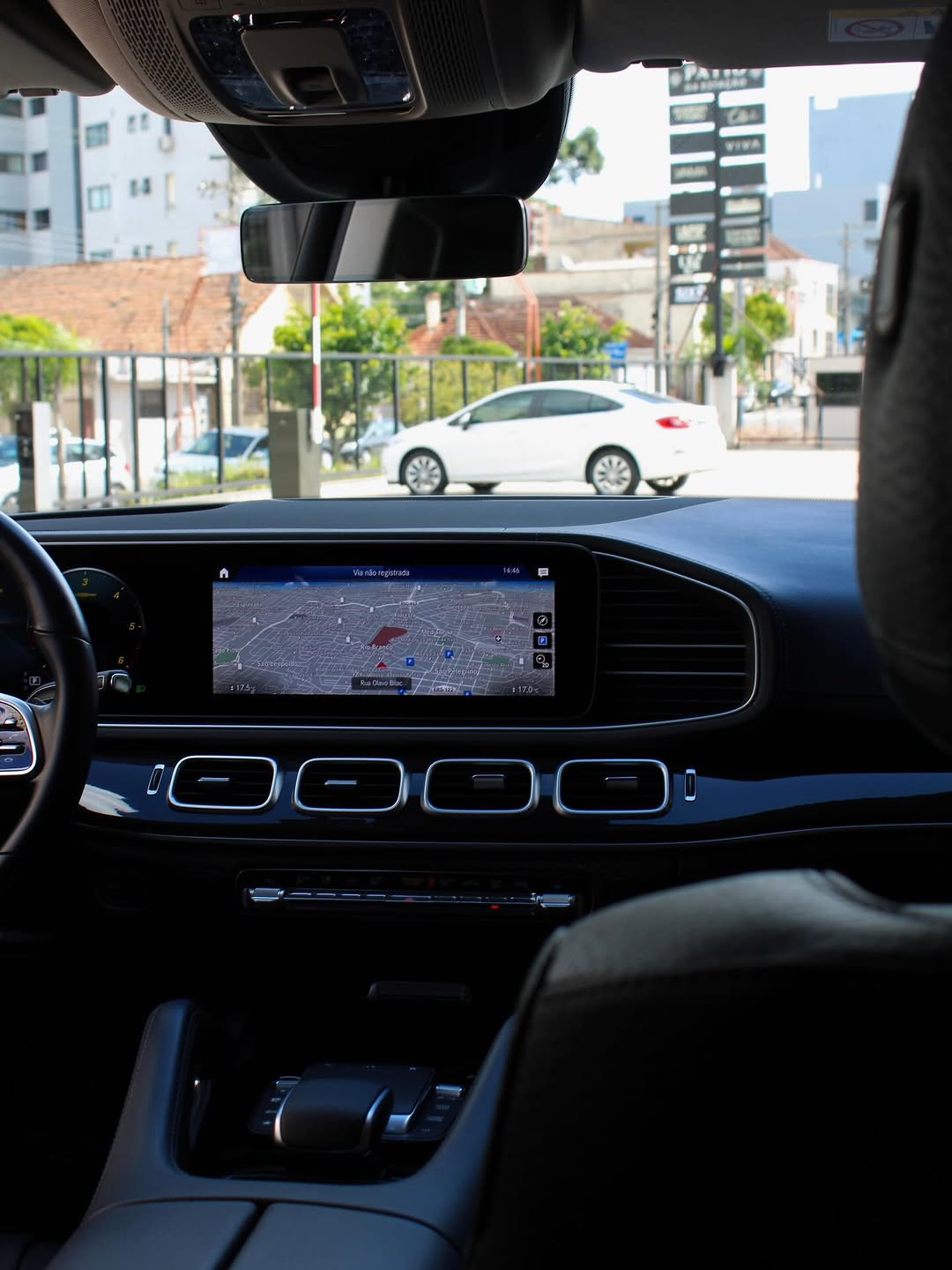 MERCEDES-BENZ GLE 400D - Imagem 6