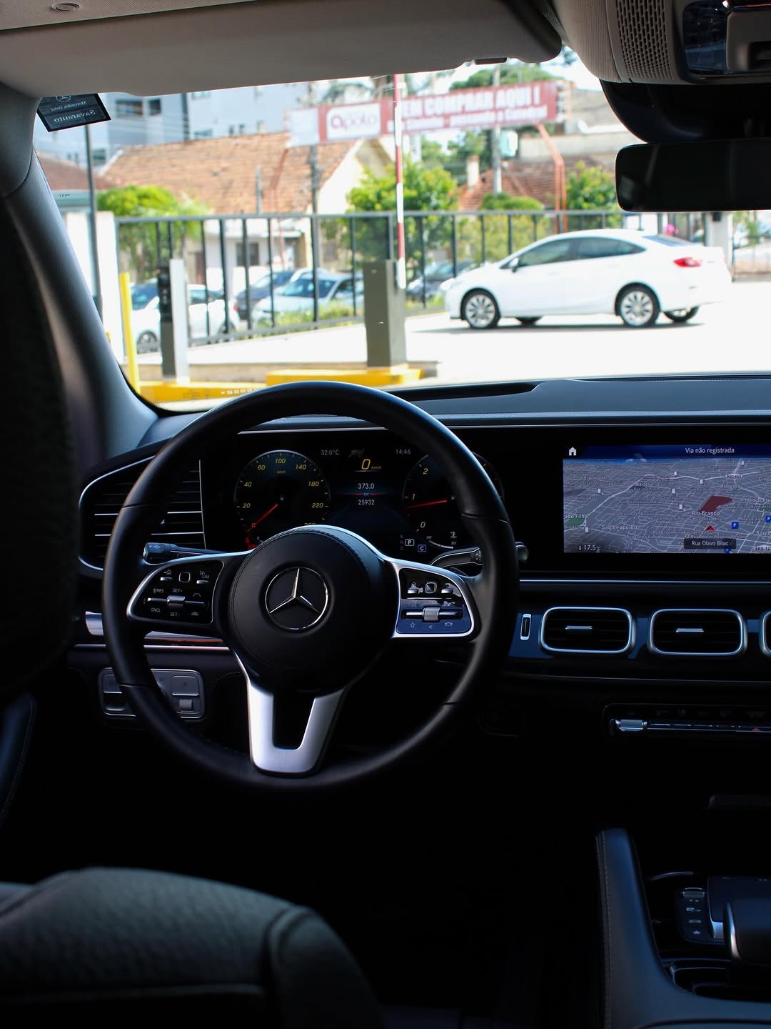 MERCEDES-BENZ GLE 400D - Imagem 7
