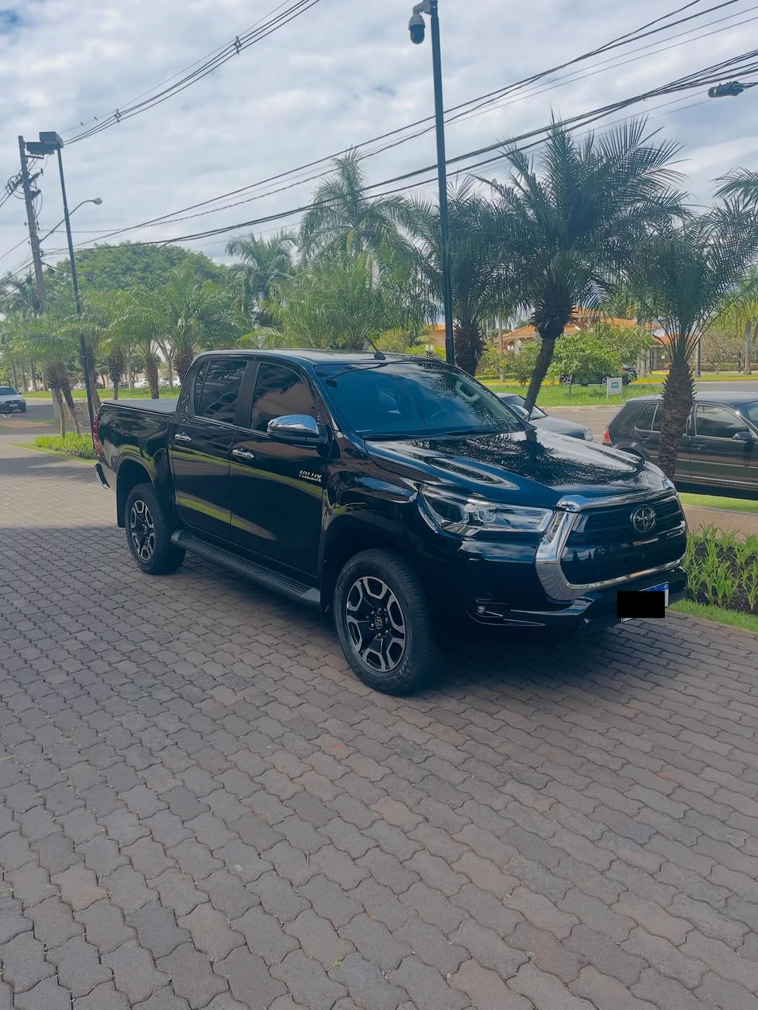 TOYOTA HILUX CD SRX 4x4 - Imagem 3