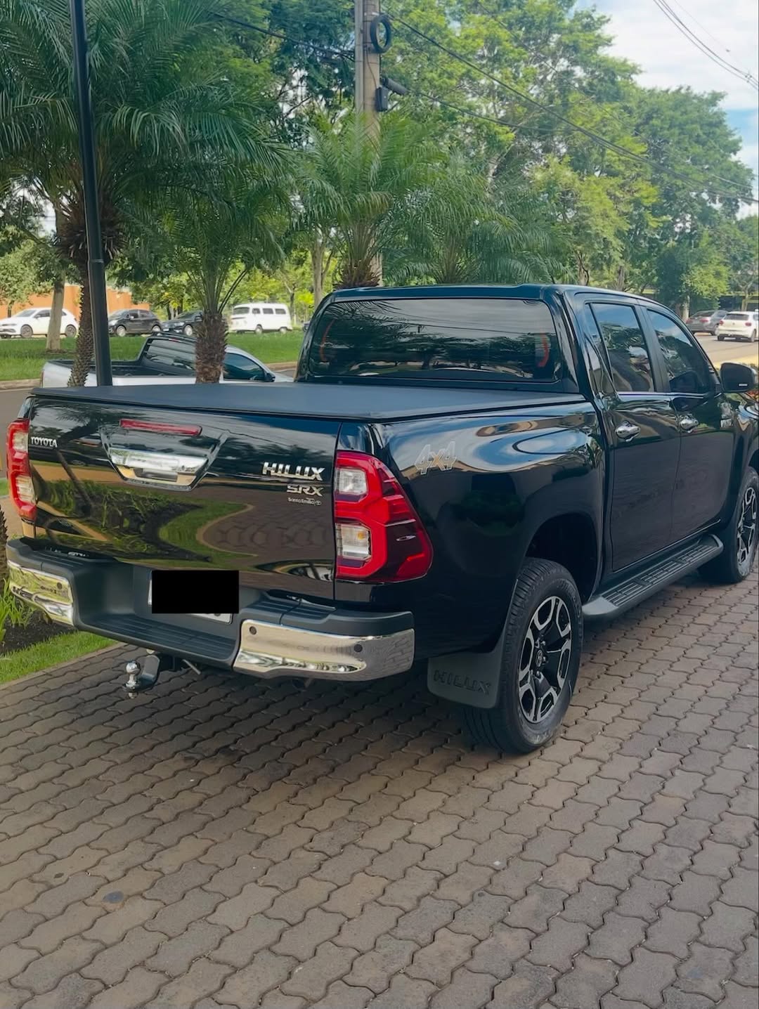 TOYOTA HILUX CD SRX 4x4 - Imagem 5