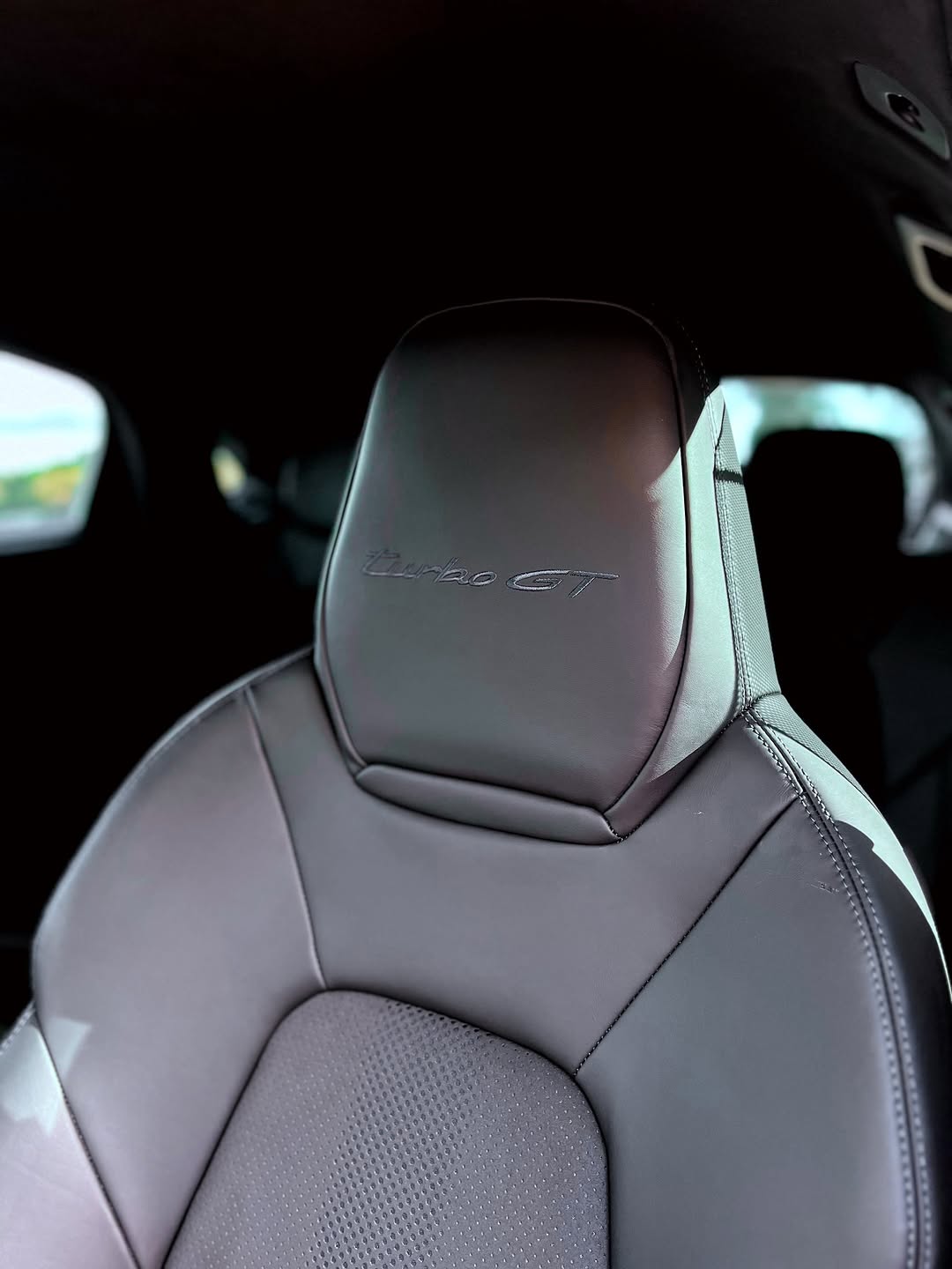 PORSCHE CAYENNE TURBO GT - Imagem 9