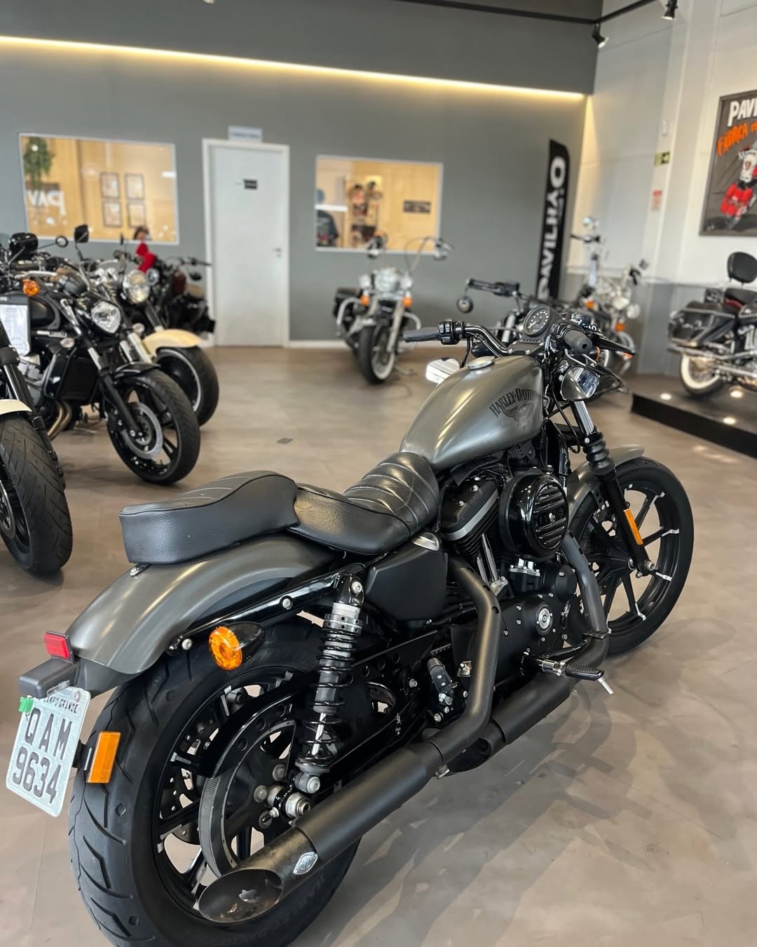 HARLEY-DAVIDSON IRON - Imagem 3