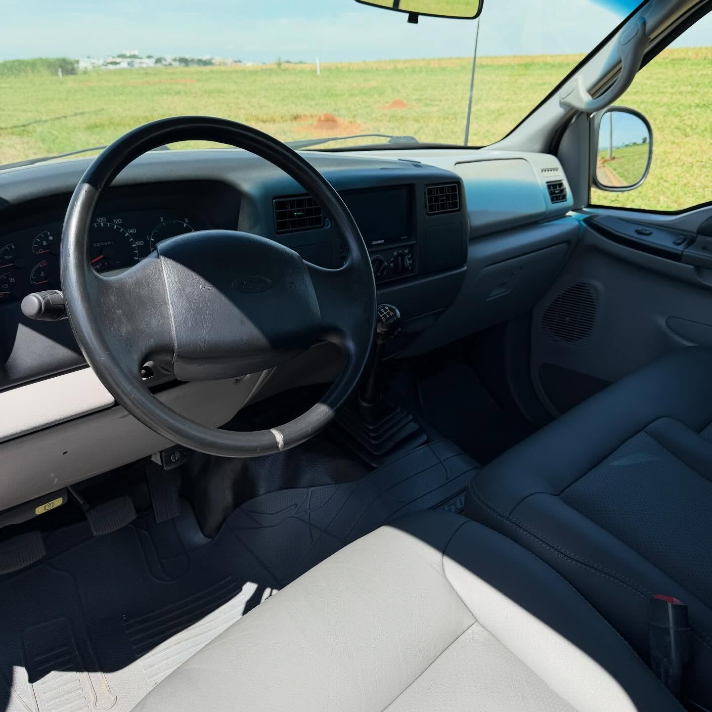 FORD F-250 XLL - Imagem 10