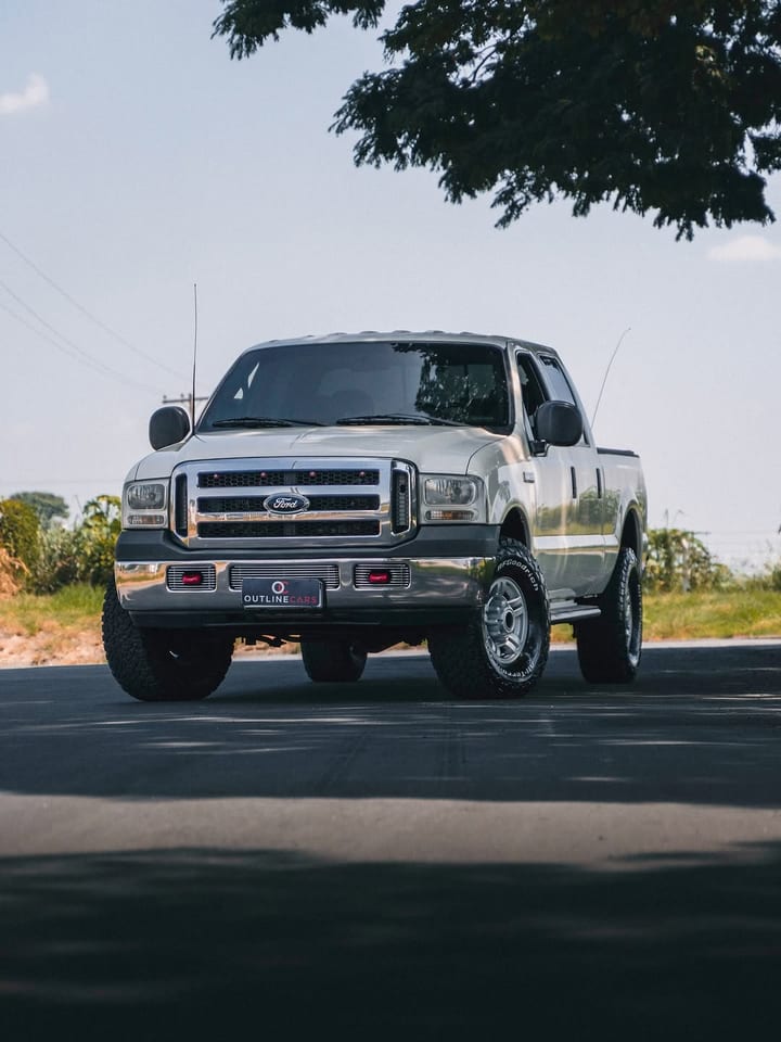 FORD F-250 XLT