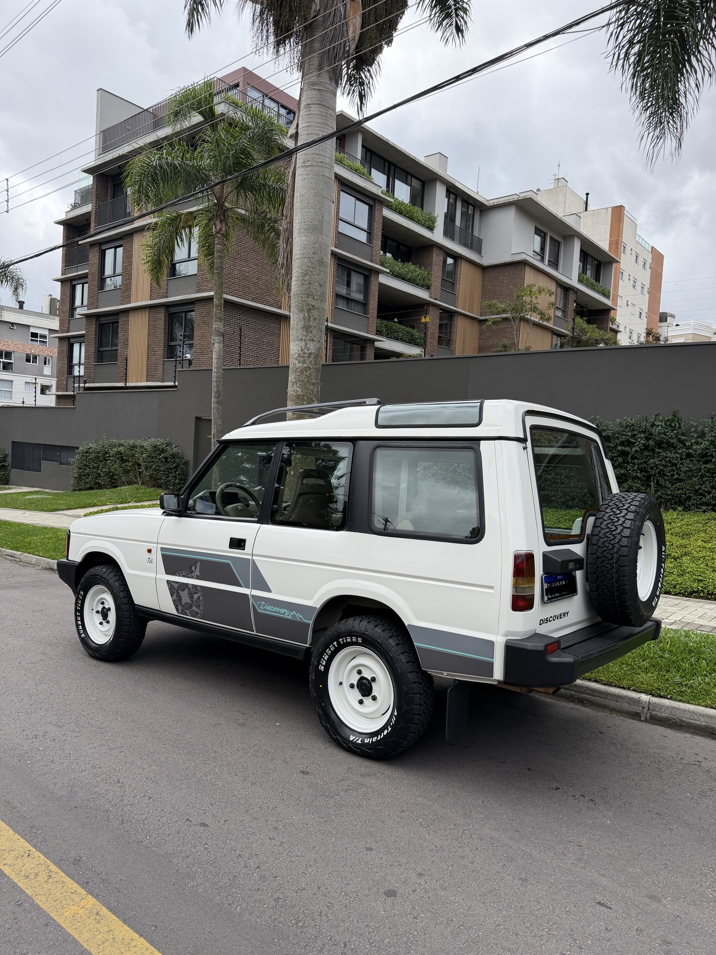 LAND ROVER DISCOVERY 1 - Imagem 3